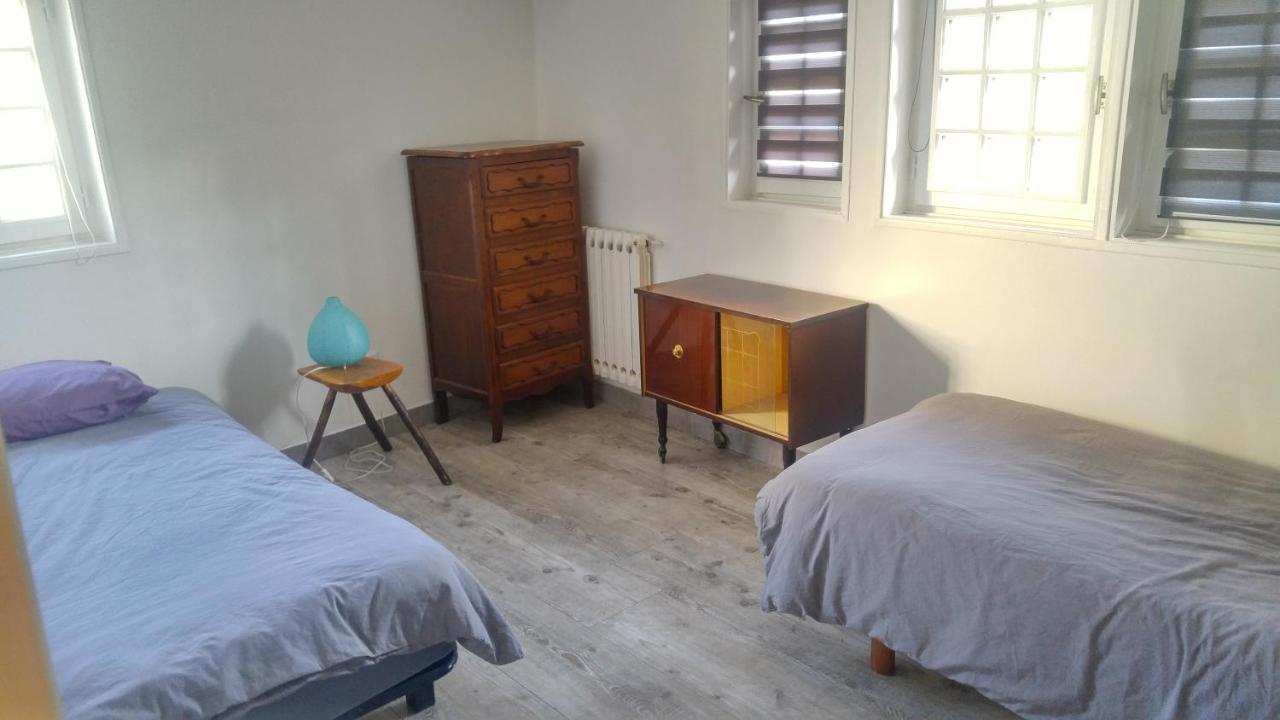 Hostel Du Lapin Blanc サン・ブリュー エクステリア 写真